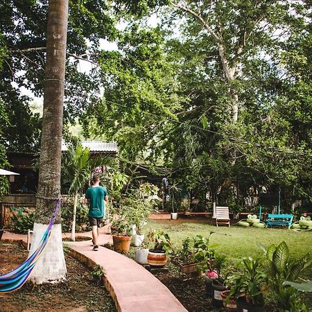 Yaxche Centro Hostal Y Camping Bacalar Bagian luar foto