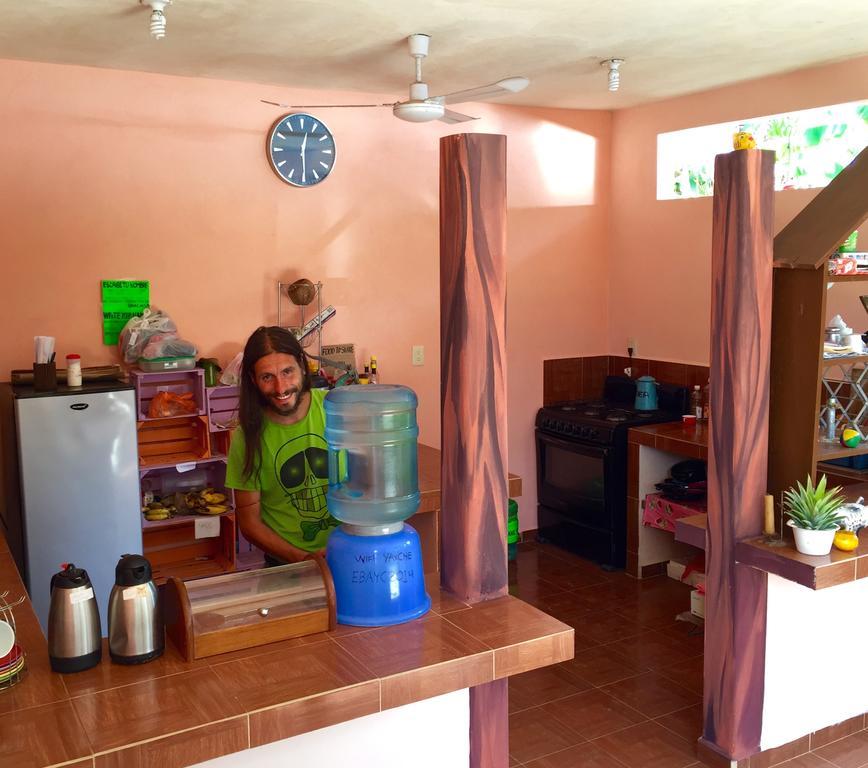 Yaxche Centro Hostal Y Camping Bacalar Bagian luar foto
