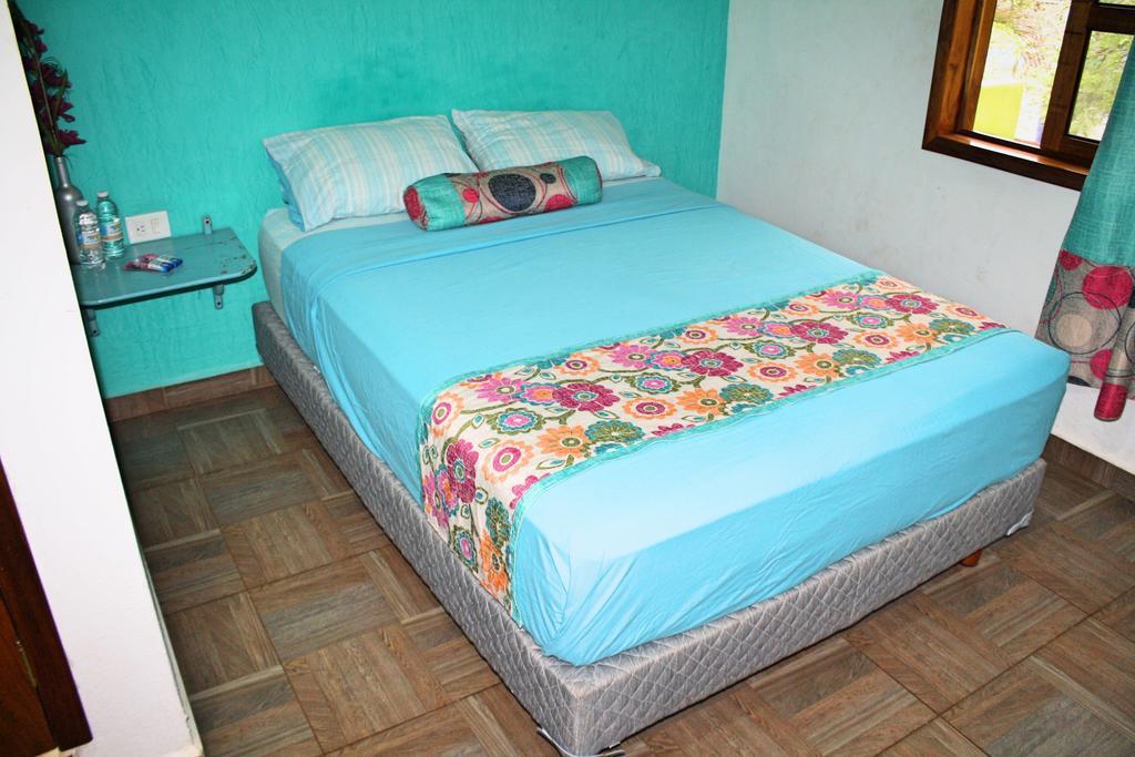 Yaxche Centro Hostal Y Camping Bacalar Bagian luar foto