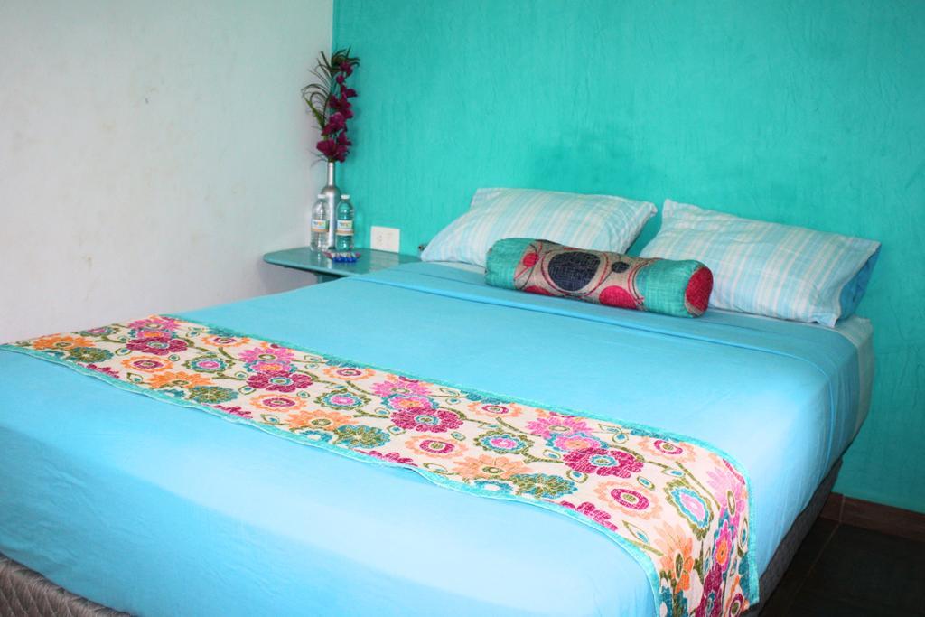 Yaxche Centro Hostal Y Camping Bacalar Bagian luar foto