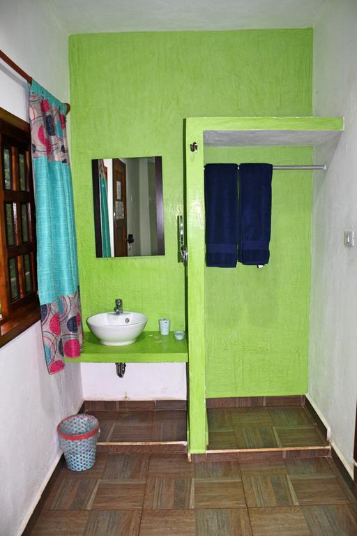 Yaxche Centro Hostal Y Camping Bacalar Bagian luar foto