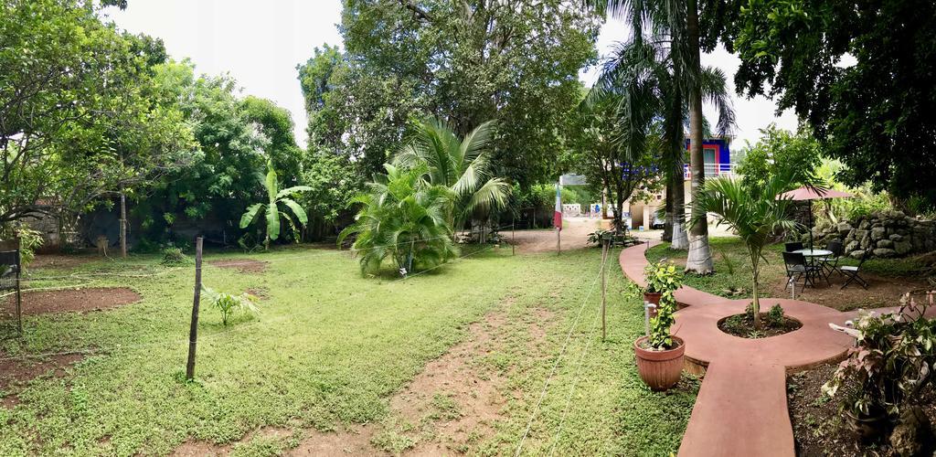 Yaxche Centro Hostal Y Camping Bacalar Bagian luar foto