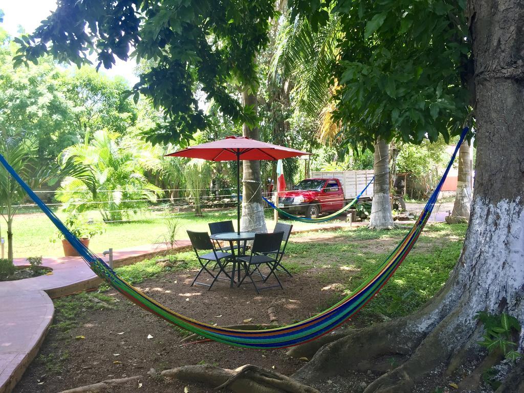 Yaxche Centro Hostal Y Camping Bacalar Bagian luar foto