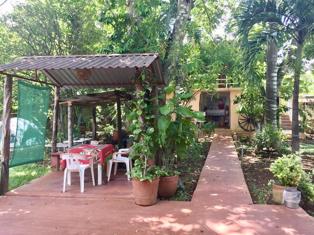 Yaxche Centro Hostal Y Camping Bacalar Bagian luar foto